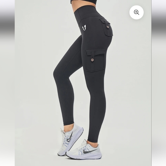 Firmabs Pants - Grey Scrunch High Waist Leggings with Cargo Pockets Sz L